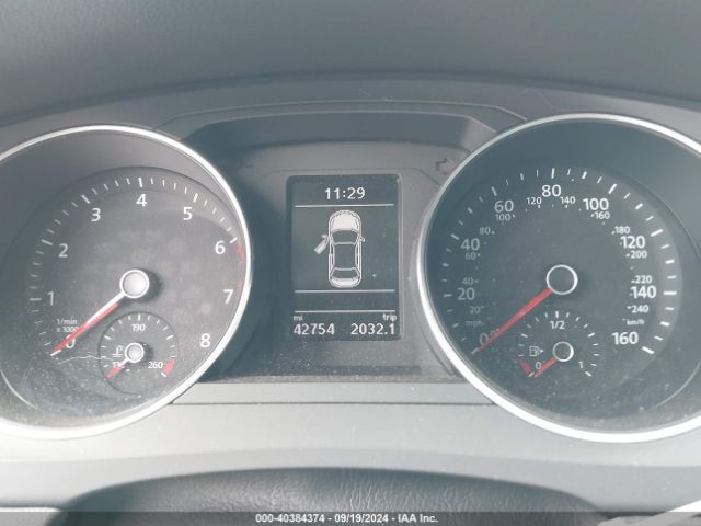 3VWDB7AJ7JM241481 Volkswagen Jetta 1.4t Se/1.4t Wolfsburg Edition
