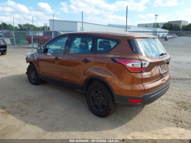 Ford ESCAPE S 2017 1FMCU0F79HUB80021 Image 3