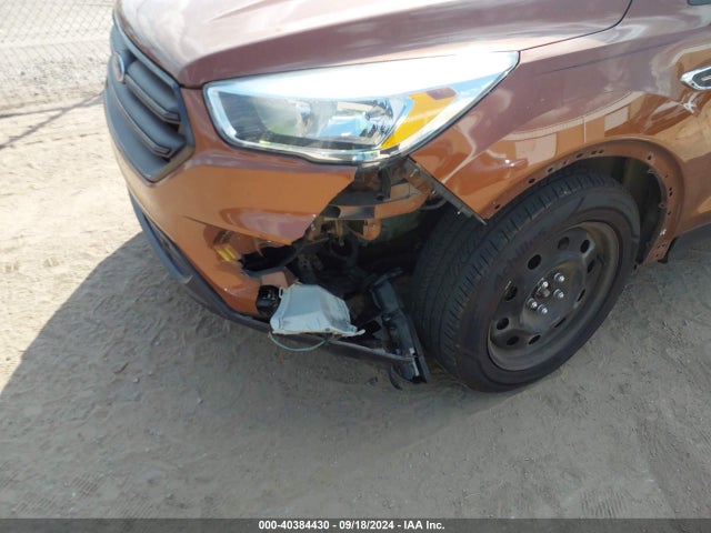 Ford ESCAPE S 2017 1FMCU0F79HUB80021 Image 6