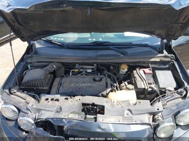 1G1JC6SH3F4210779 Chevrolet Sonic Lt Auto