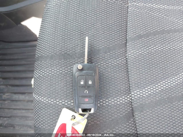 1G1JC6SH3F4210779 Chevrolet Sonic Lt Auto