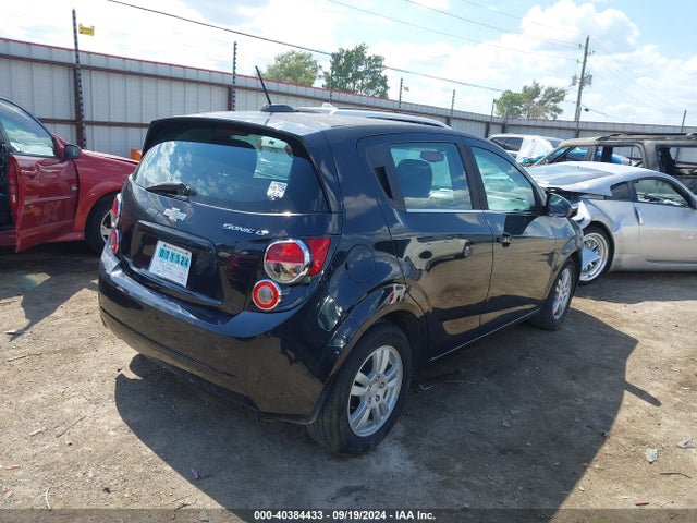 1G1JC6SH3F4210779 Chevrolet Sonic Lt Auto