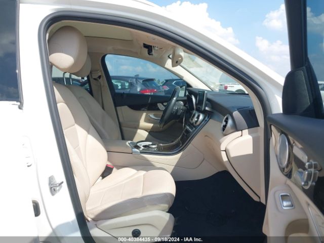 WDC0G4JB3HV006886 Mercedes-Benz GLC 300