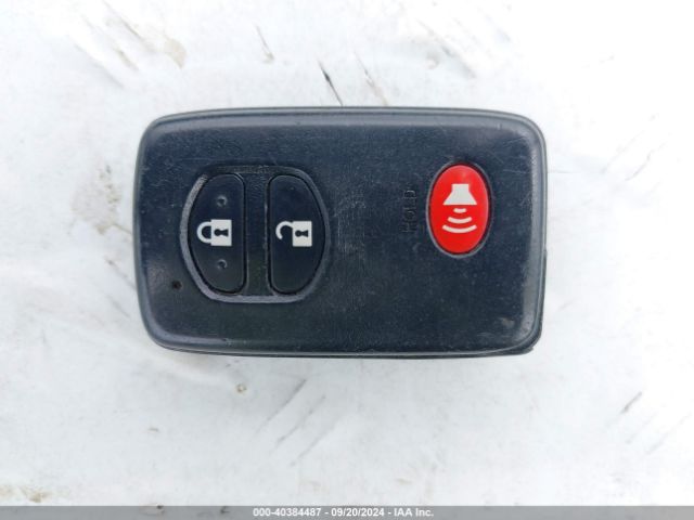 JTDZN3EU5E3311077 Toyota Prius V Three