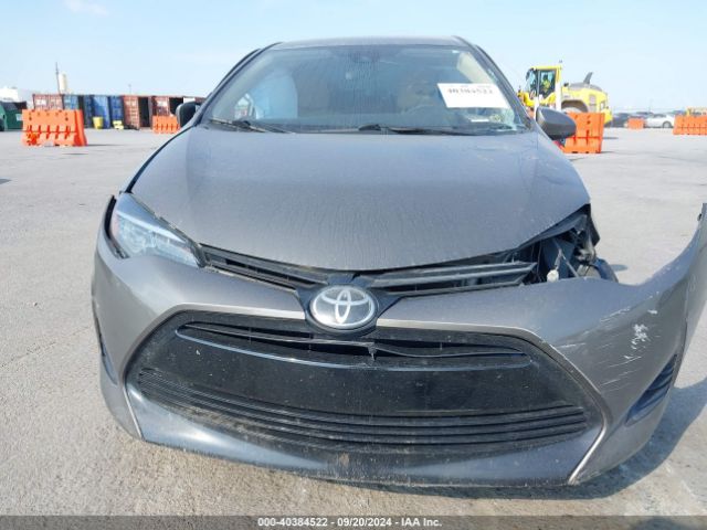 2T1BURHE9KC214138 Toyota COROLLA LE