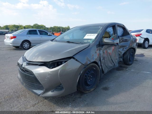 2T1BURHE9KC214138 Toyota COROLLA LE