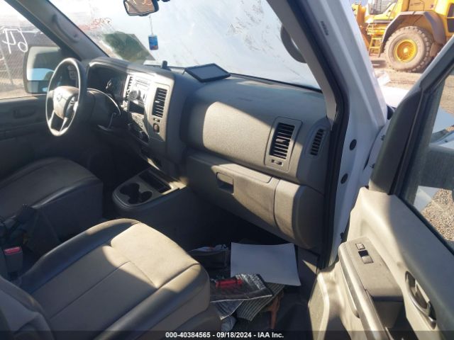 1N6BF0LY3HN809870 Nissan Nv Cargo Nv2500 Hd Sv V6
