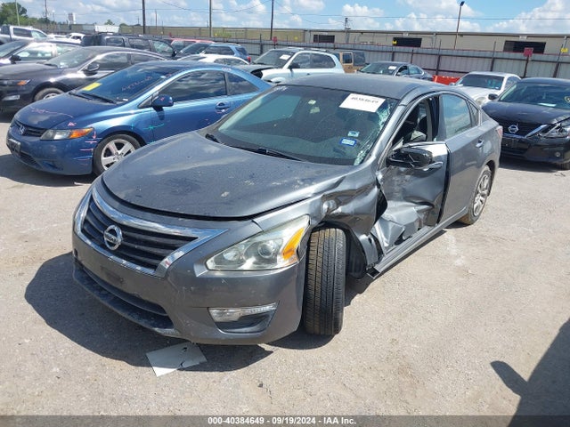 Nissan Altima 2.5 S 2015 1N4AL3AP9FN894364 Image 2