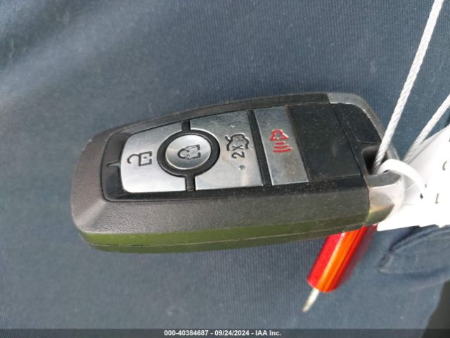 3FA6P0HD9JR227031 Ford FUSION SE