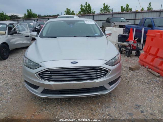 3FA6P0HD9JR227031 Ford FUSION SE