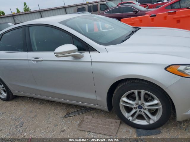 3FA6P0HD9JR227031 Ford FUSION SE