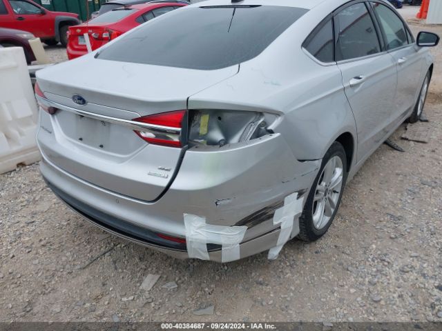 3FA6P0HD9JR227031 Ford FUSION SE