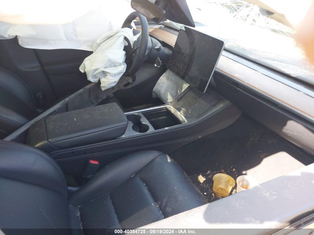 2022 TESLA MODEL Y 7SAYGAEE9NF520055 Photo 4