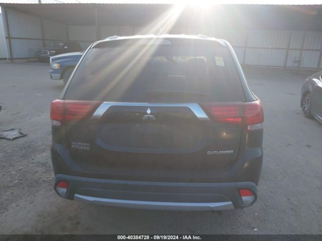 JA4AD2A34HZ058479 Mitsubishi Outlander Es
