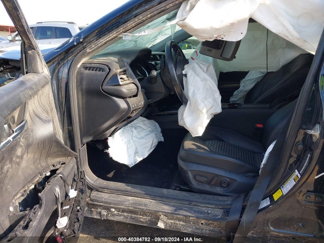 Toyota CAMRY SE 2020 4T1G11AK6LU885816 Image 5
