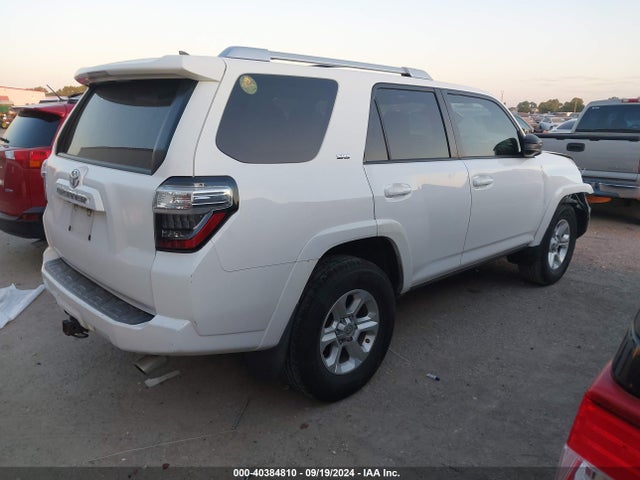 Toyota 4RUNNER SR5 2015 JTEZU5JR4F5089763 Image 4
