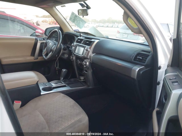 Toyota 4RUNNER SR5 2015 JTEZU5JR4F5089763 Image 5