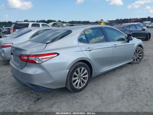 4T1B11HK5JU003712 Toyota CAMRY LE