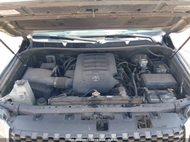 5TFEM5F14JX128693 Toyota Tundra Sr5 4.6l V8