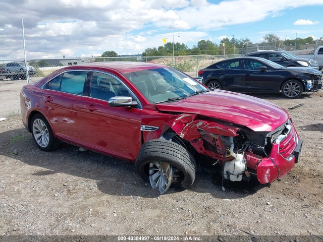2015 1FAHP2F82FG102560 главное изображение