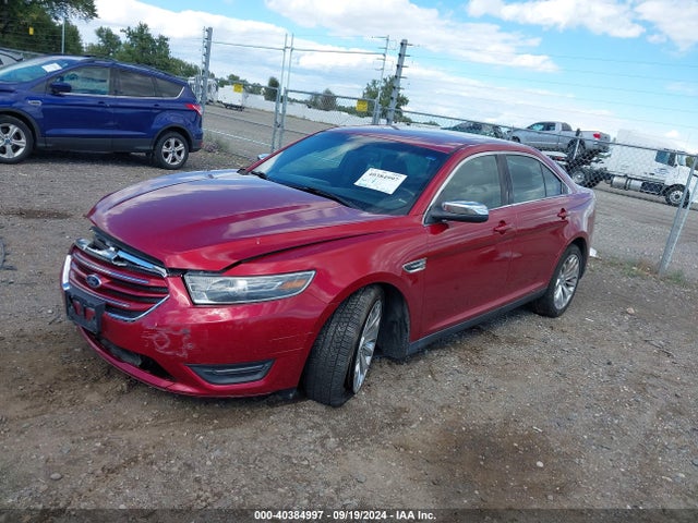 Ford Taurus Limited 2015 1FAHP2F82FG102560 Image 2