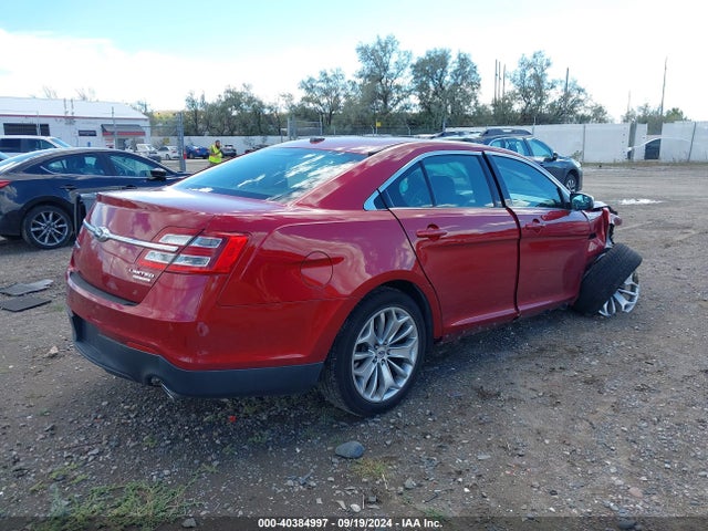 Ford Taurus Limited 2015 1FAHP2F82FG102560 Image 4