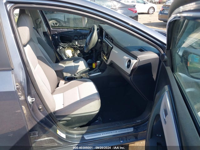 Toyota COROLLA LE 2018 5YFBURHE1JP823240 Image 5