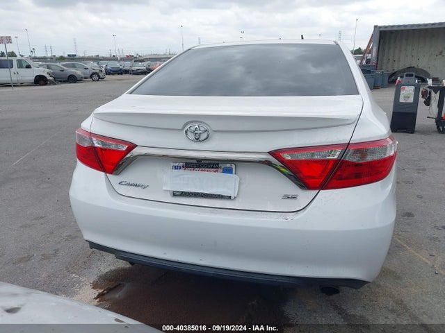 Toyota CAMRY SE 2015 4T1BF1FK8FU114959 Image 16