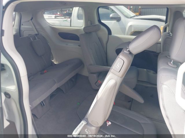 2C4RC1DG3HR552086 Chrysler Pacifica Touring