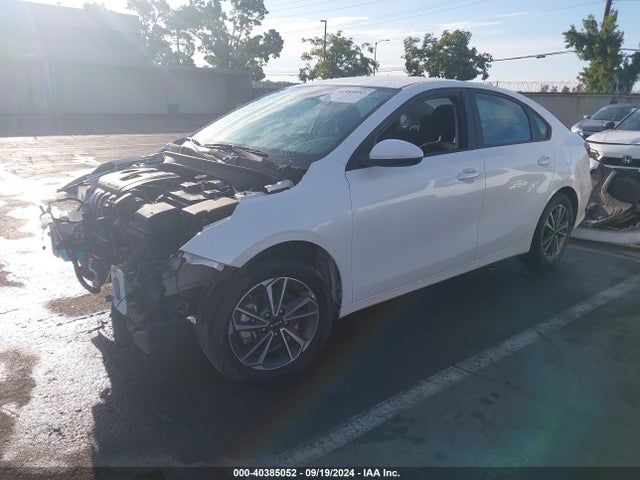 KIA Forte Lxs 2022 3KPF24AD3NE439592 Image 2