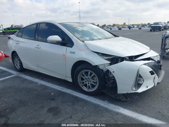 2017 JTDKARFP5H3056833 main image