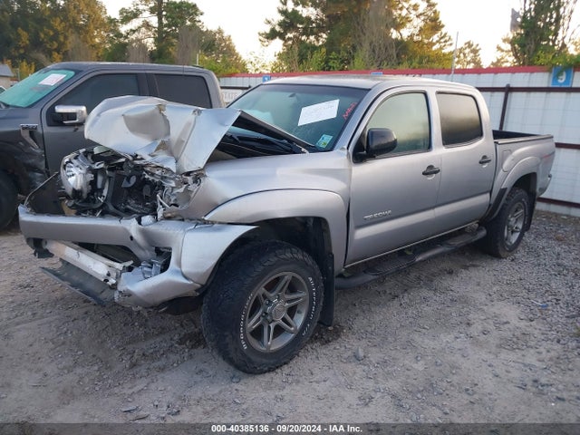 Toyota Tacoma Base V6 2014 3TMLU4EN4EM159007 Image 2