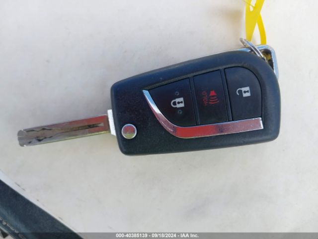 NMTKHMBX1JR043147 Toyota C-HR XLE
