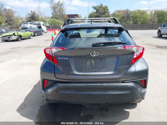 NMTKHMBX1JR043147 Toyota C-HR XLE