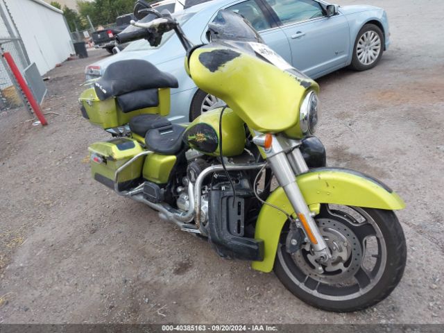 2011 HARLEY-DAVIDSON FLHX 1HD1KBM18BB649340