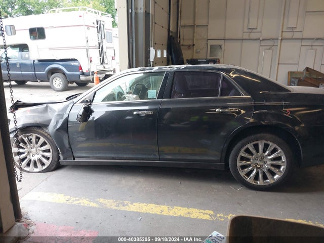 Chrysler 300 Uptown Edition 2014 2C3CCAAG7EH339979 Image 14