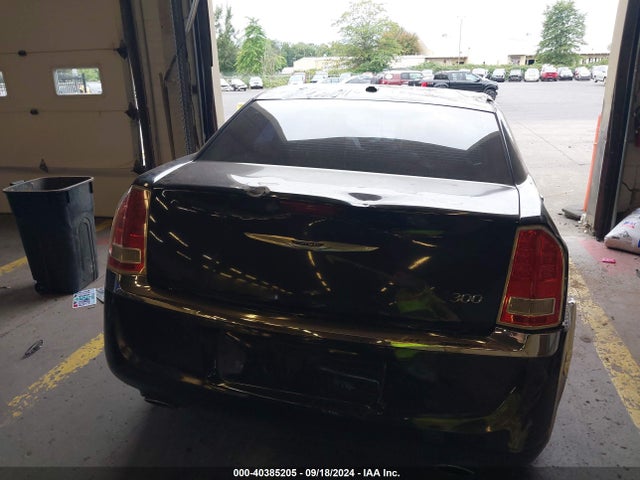 Chrysler 300 Uptown Edition 2014 2C3CCAAG7EH339979 Image 16