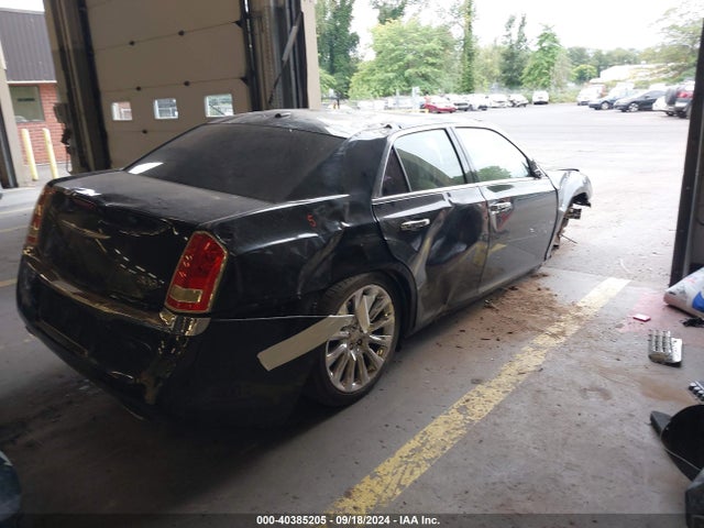 Chrysler 300 Uptown Edition 2014 2C3CCAAG7EH339979 Image 4