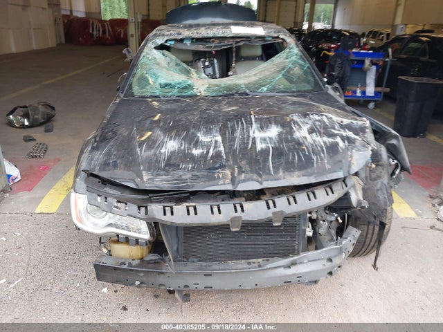 Chrysler 300 Uptown Edition 2014 2C3CCAAG7EH339979 Image 6