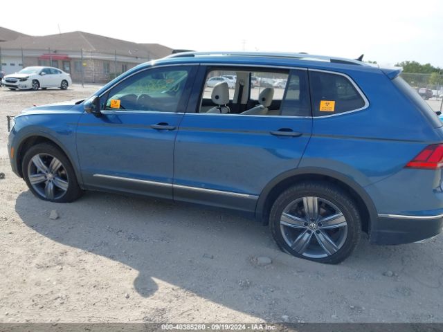 3VV2B7AX2LM110364 Volkswagen Tiguan