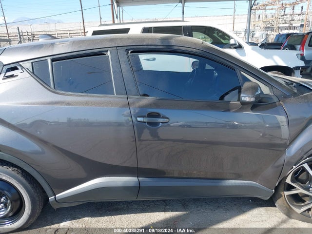 Toyota C-HR XLE 2020 JTNKHMBXXL1090965 Image 13