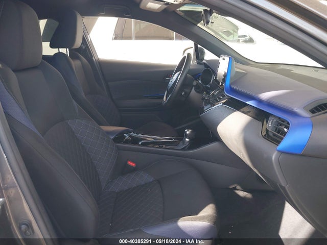 Toyota C-HR XLE 2020 JTNKHMBXXL1090965 Image 5