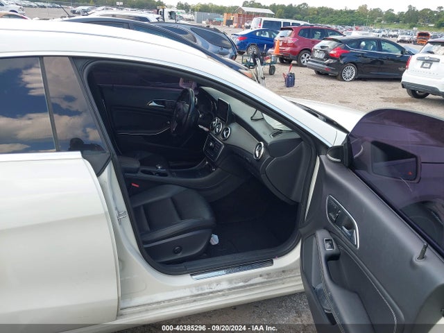 WDDSJ4EB1EN130196 Mercedes-Benz CLA 250
