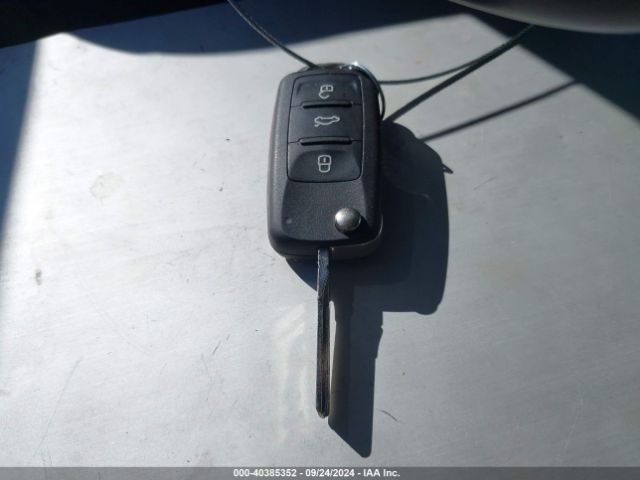 3VWDB7AJXHM293584 Volkswagen Jetta 1.4t Se