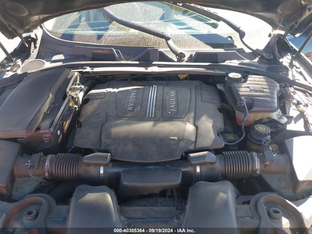 2010 JAGUAR XF SAJWA0GB9ALR73264 Photo 9