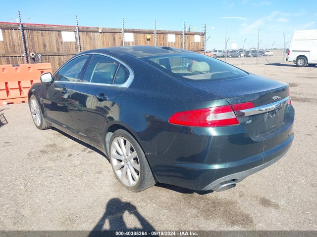2010 JAGUAR XF SAJWA0GB9ALR73264 Photo 2