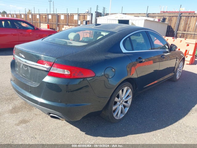 2010 JAGUAR XF SAJWA0GB9ALR73264 Photo 3
