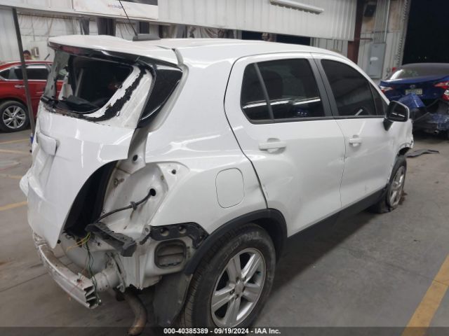 KL7CJKSB0LB051461 Chevrolet Trax Fwd Ls