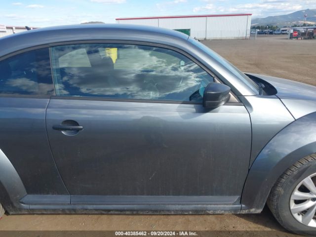 3VWF17AT9HM601633 Volkswagen Beetle 1.8t S