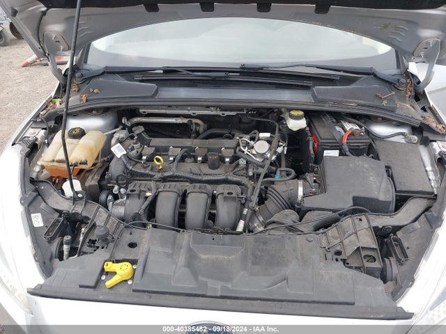 Ford FOCUS SE 2017 1FADP3K28HL224890 Image 10